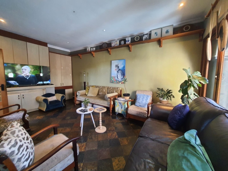 5 Bedroom Property for Sale in Vaalpark Free State